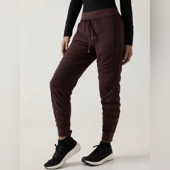 Attitude II Lined Pant // spiced Cabernet - Picture 2 of 9